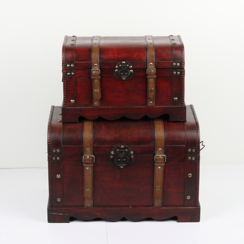 Pirátská dřevěná  truhla 52x32x34cm