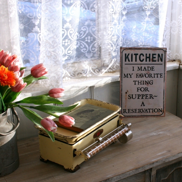 Plechová cedule KITCHEN 20x30cm