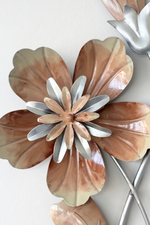 Plechová dekorace na zeď 68cm