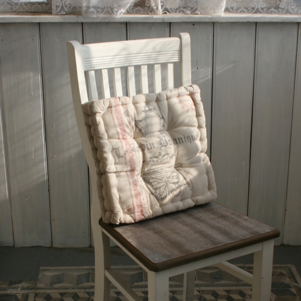 Podsedák na židli 35x35cm