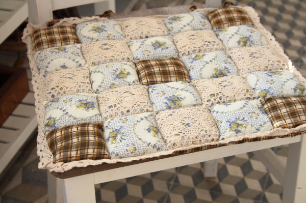 Podsedák na židli 40x40cm