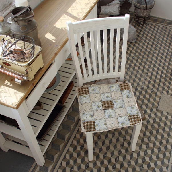 Podsedák na židli 40x40cm