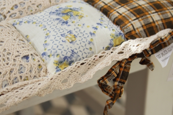 Podsedák na židli 40x40cm