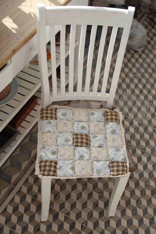 Podsedák na židli 40x40cm