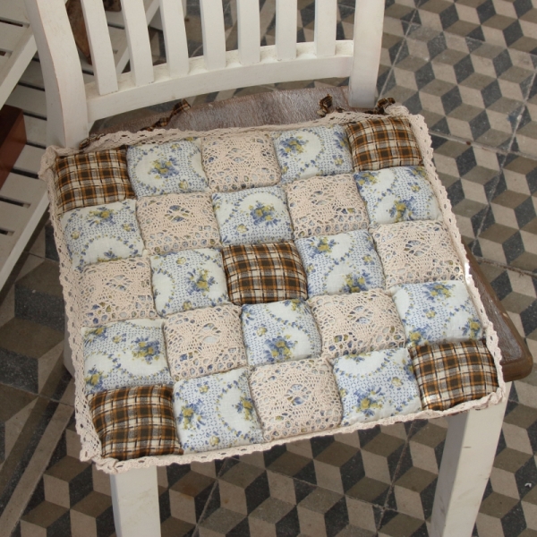 Podsedák na židli 40x40cm