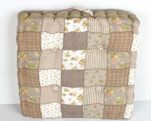 Podsedák na židli hnědý patchwork 45x45cm 