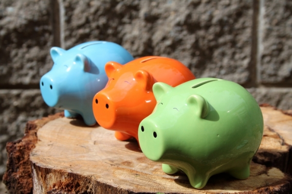 Pokladnička prasátko modré 11,7x8,7x8,6 cm