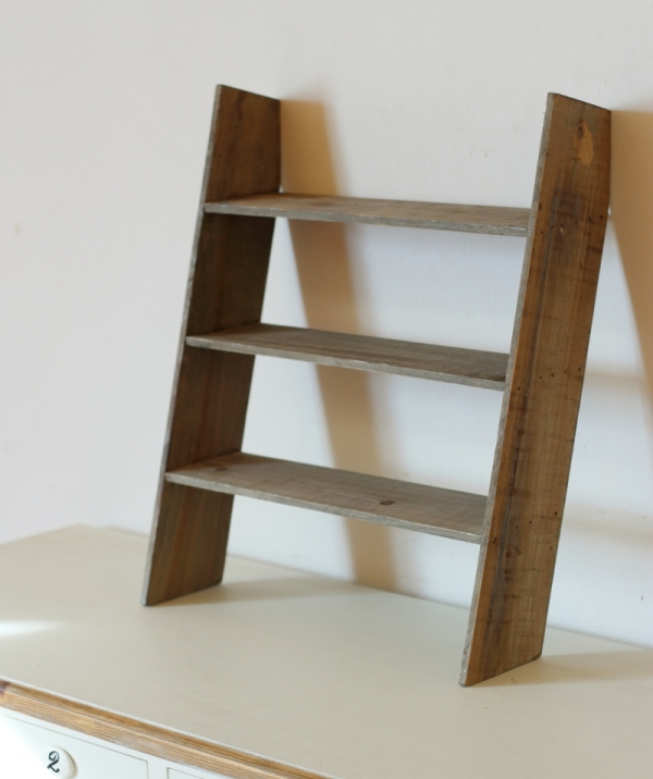 Polička do kuchyně 40×50×10cm