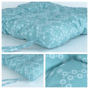 Polštářek na židli světle modrý 40x40cm