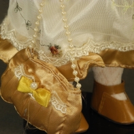 Porcelánová panenka 40 cm Emílie