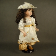 Porcelánová panenka 40 cm Emílie