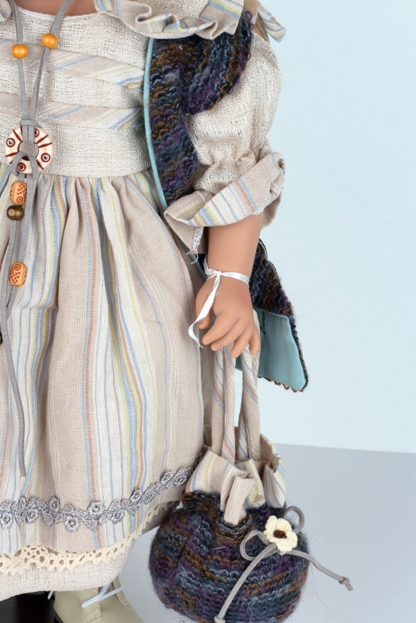 Porcelánová panenka 53cm vinyl