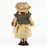 Porcelánová panenka Brita 40cm