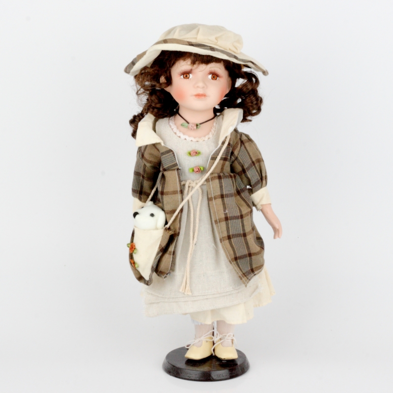 Porcelánová panenka Dáša 42cm