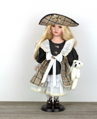 Porcelánová panenka Emma 40cm