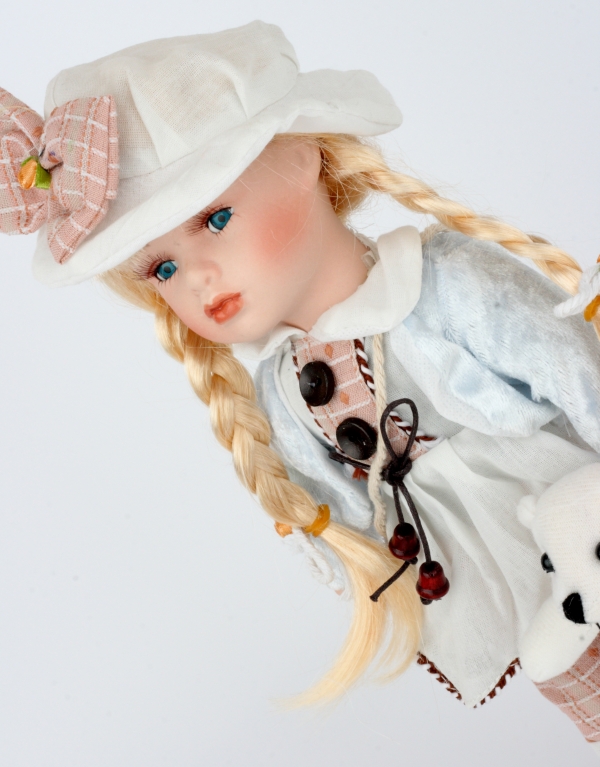 Porcelánová panenka Ilona 30cm