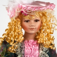 Porcelánová panenka Isabella 80cm