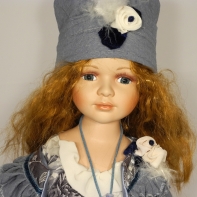 Porcelánová panenka Johana 70 cm s certifikátem