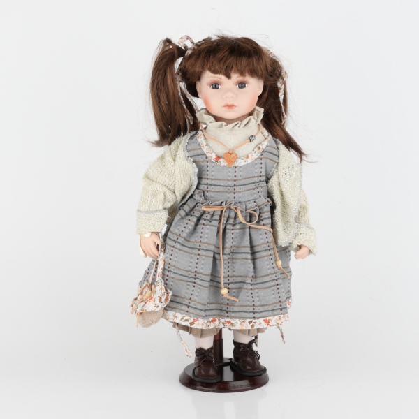 Porcelánová panenka Stela 40cm