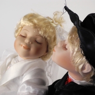 Porcelánová panenka svatební pár 