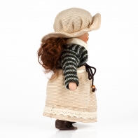 Porcelánová panenka v barevném svetříku 20cm