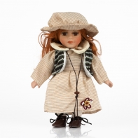 Porcelánová panenka v béžových šatičkách 20cm