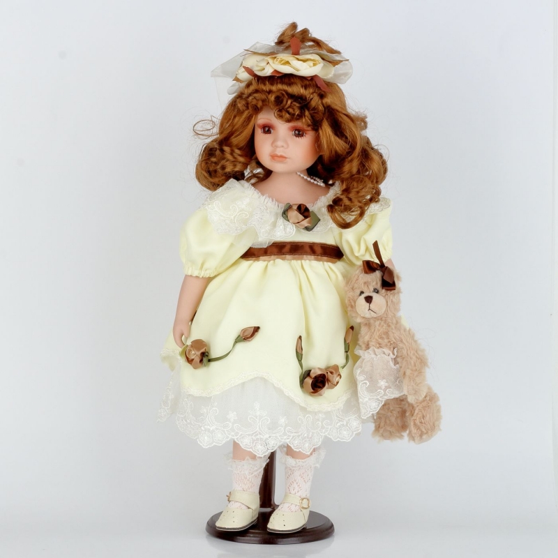 Porcelánová panenka Viktorie 48cm