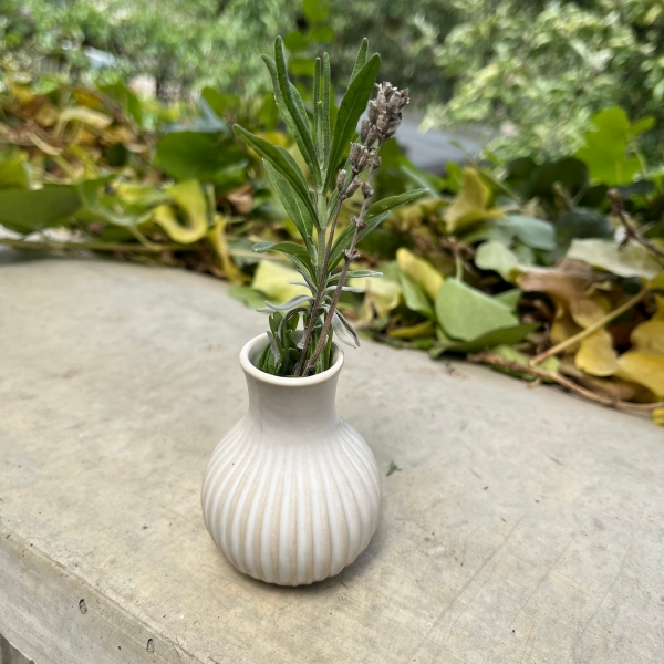 Porcelánová vázička do kolumbária 5,4x7,5x5,4 cm