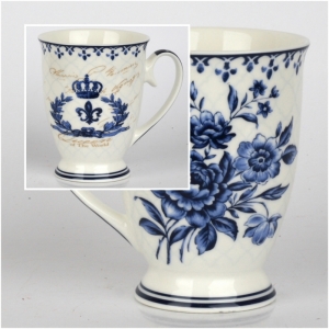 Porcelánový hrnek modré květy Queen 7cm (300ml)