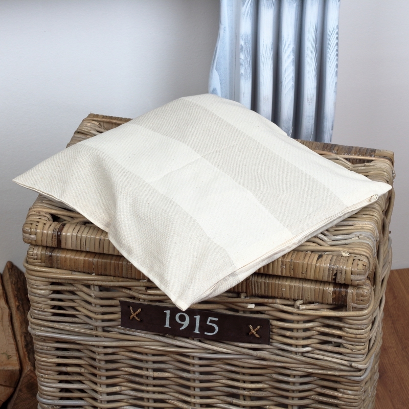 Povlak na polštář - béžový pruh 40x40cm