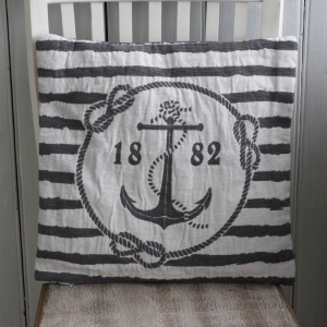 Povlak na polštář s kotvou bílý 40x40cm