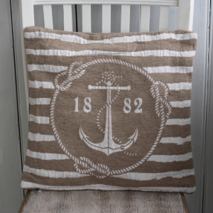 Povlak na polštář s kotvou hnědý 40x40cm