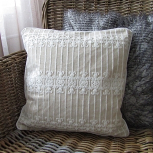 Povlak na polštář s ornamenty 40x40cm