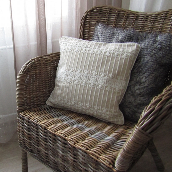 Povlak na polštář s ornamenty 40x40cm