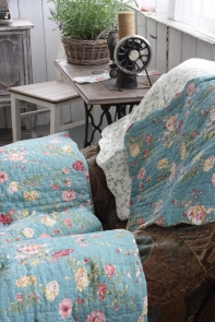 Přehoz na postel karafiát 250x230cm