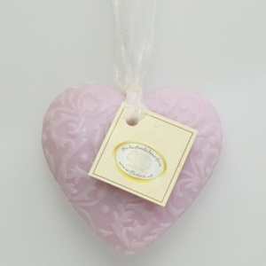 Přírodní mýdlo srdce na šňůrce, šeřík