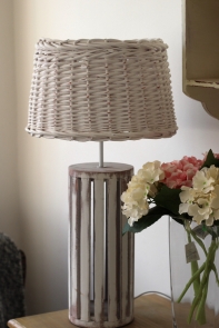 Proutěná lampa 64cm s cylindrem