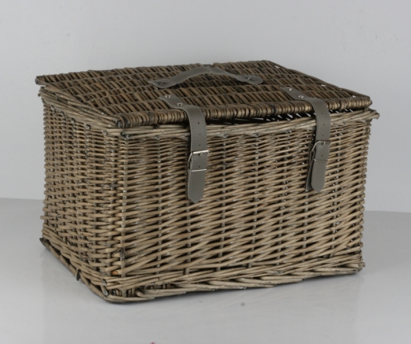 Proutěná truhlice dvojkolo 45x30x34cm