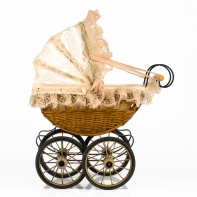 Proutěný kočárek pro panenky 38x20x35cm
