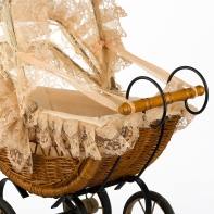 Proutěný kočárek pro panenky 39x20x34cm