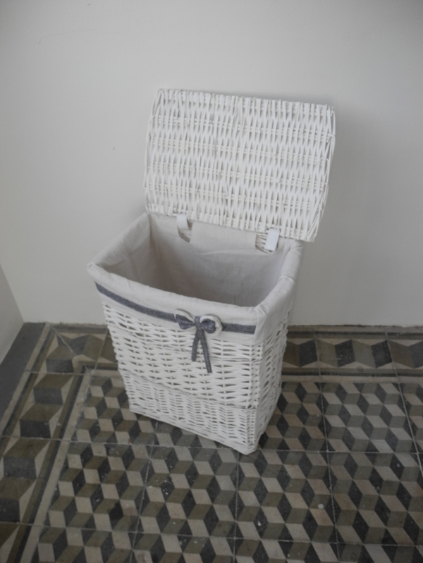 Proutěný koš na prádlo 46x38x27cm