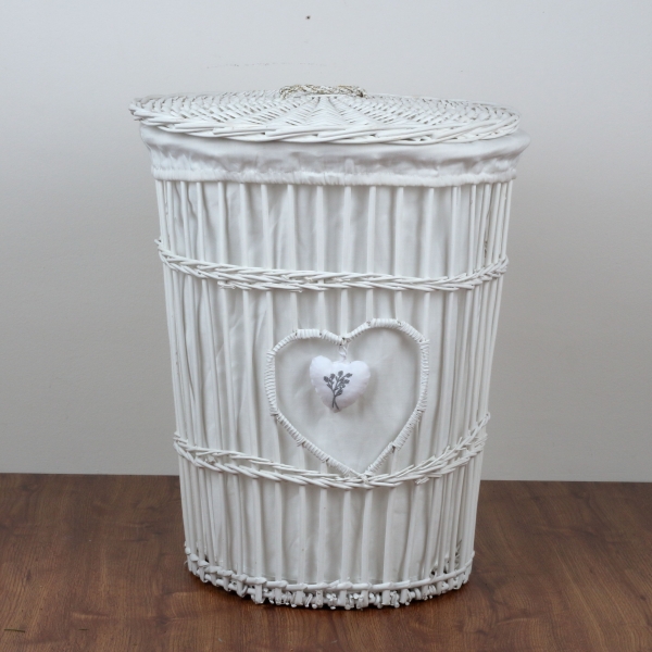 Proutěný koš na prádlo bílý levandulové srdce 59m