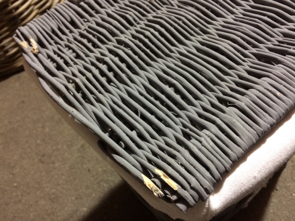 Proutěný koš na prádlo šedý 42x32x24cm II.jakost