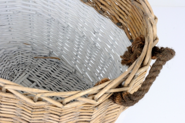 Proutěný koš oválný dvoubarevný 36x30x35cm