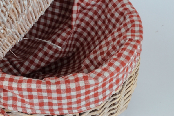 Proutěný koš s poklopem 42x36cm