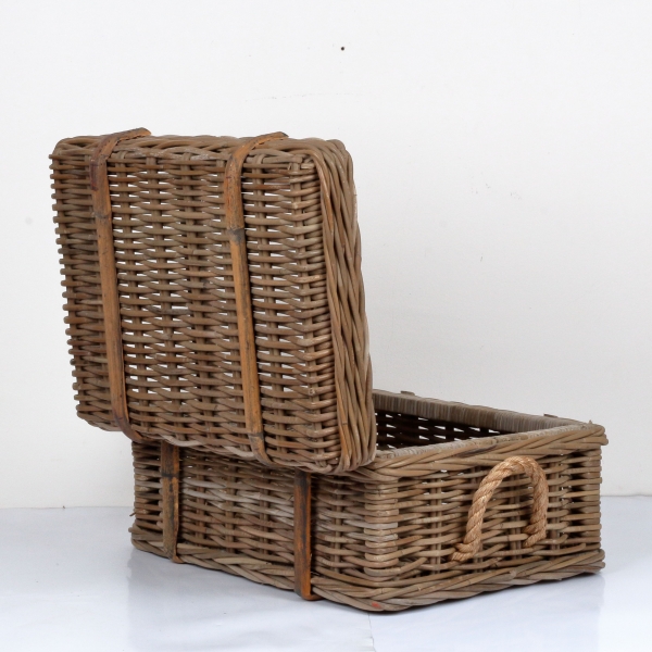 Proutěný kufr 57x27x40cm