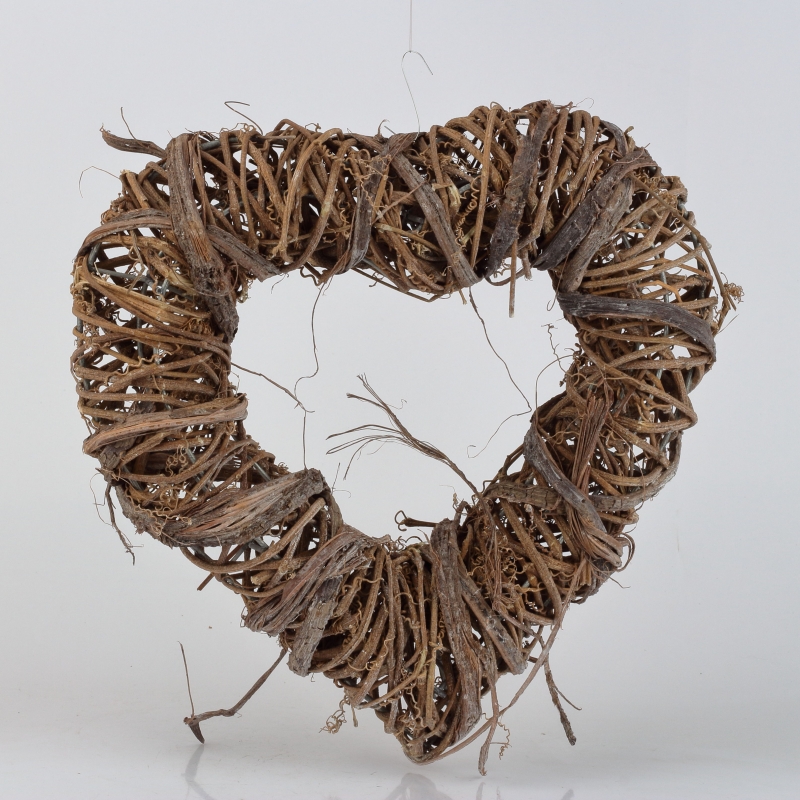 Proutěný věnec srdce 30cm