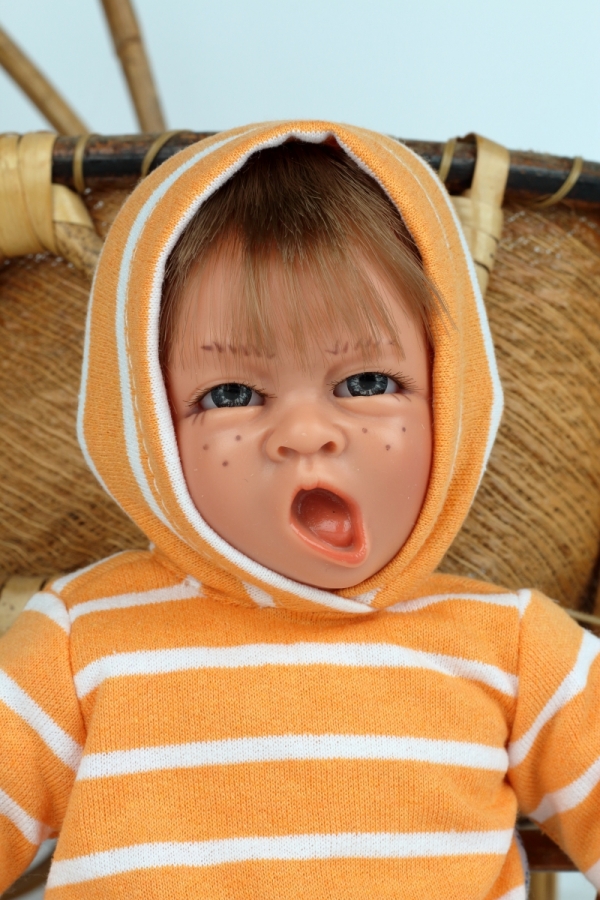 Realistická panenka kluk Tomáš 28cm