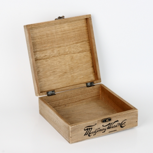 Retro box na krém na boty s kartáčem 20x20x7cm