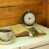 Retro budík kovový 17cm